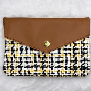 3/$15 Ipsy Glam Bag September 2021 Snap Closure Yellow/Black/White Plaid